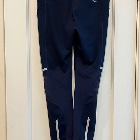 New Balance Leggings - Picture 3 of 5